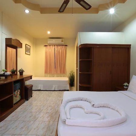 Khun Ying House Hotel Koh Tao Exterior photo