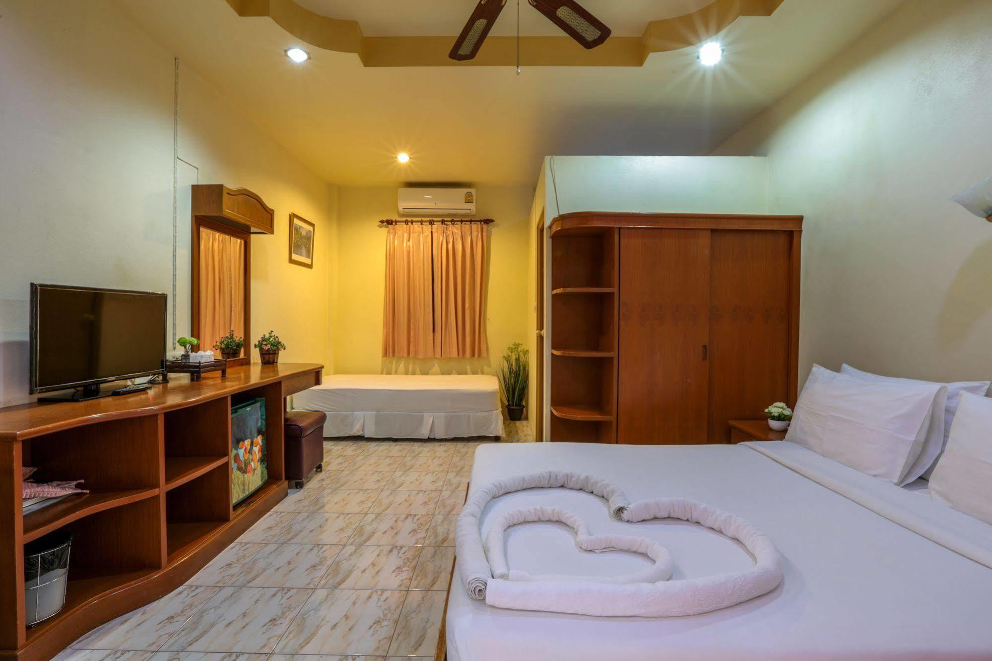 Khun Ying House Hotel Koh Tao Exterior photo