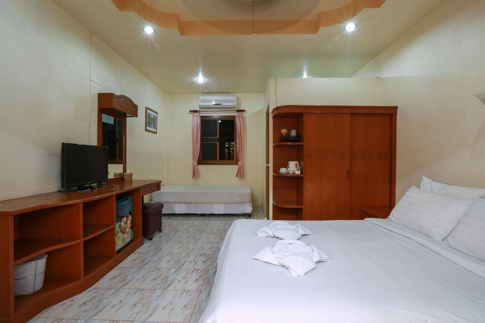 Khun Ying House Hotel Koh Tao Exterior photo